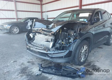 2018 Hyundai Tucson Se z USA, uszkodzony, nr VIN KM8J2CA49JU787943